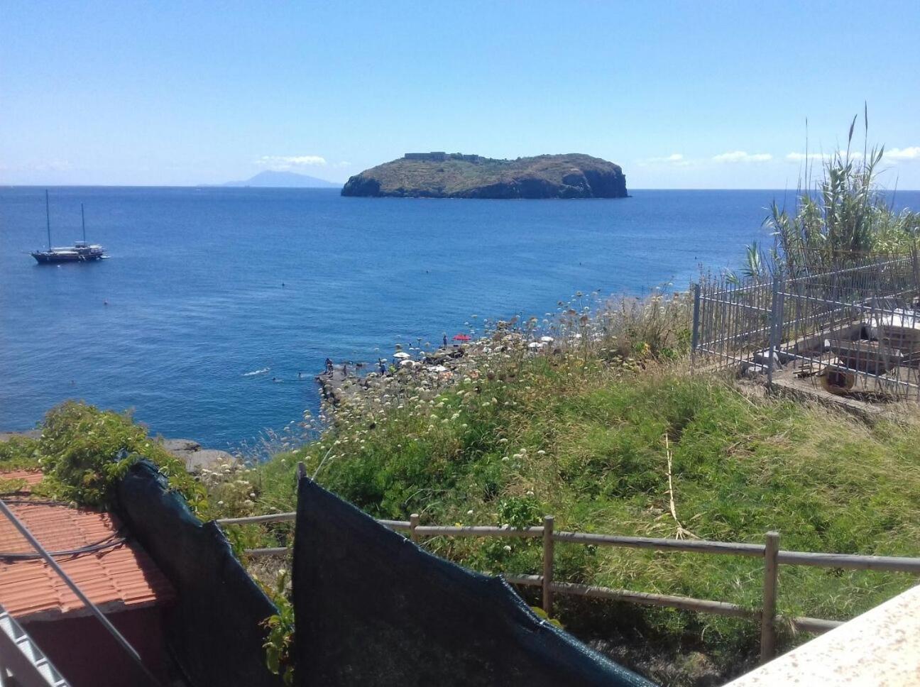 Isola Di Ventotene Exterior photo